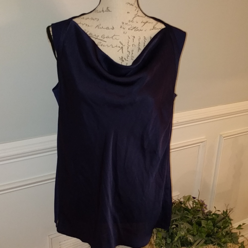Dropped Neck Sleeveless